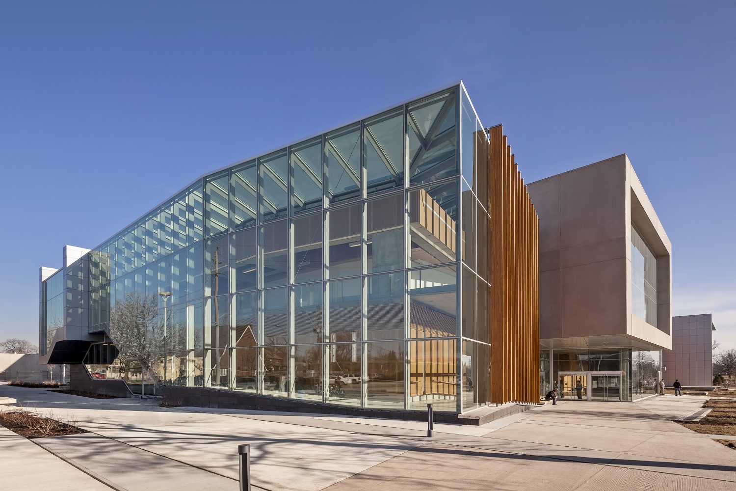 University of Windsor – Ed Lumley Centre for Engineering Innovation - B+H  Architects